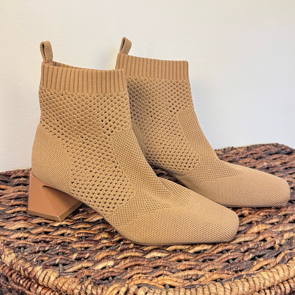 VIVAIA Melissa Knit Sock Ankle Booties - Picture 2 of 7